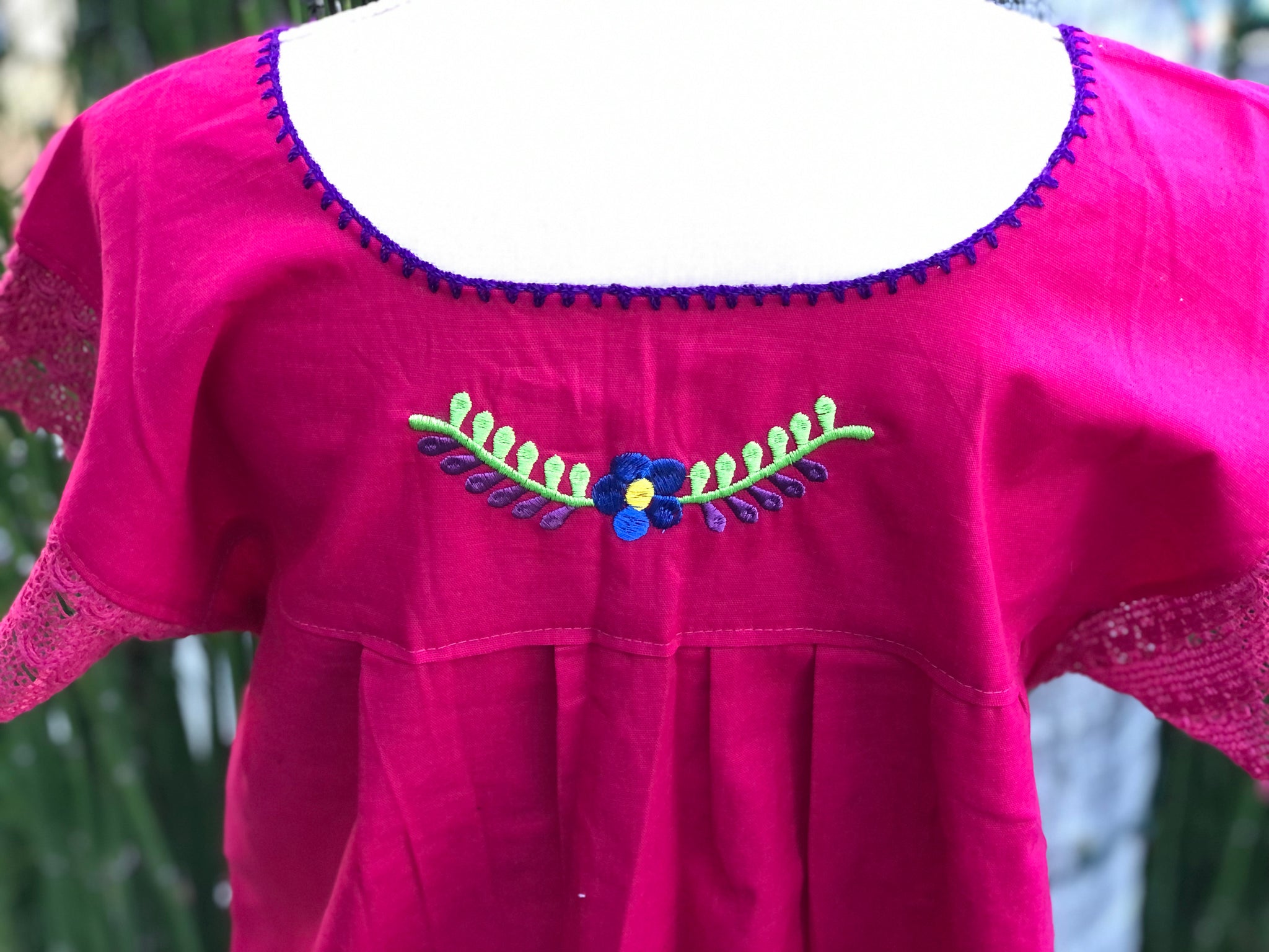 Vestido Bordado, Embroidered Dress